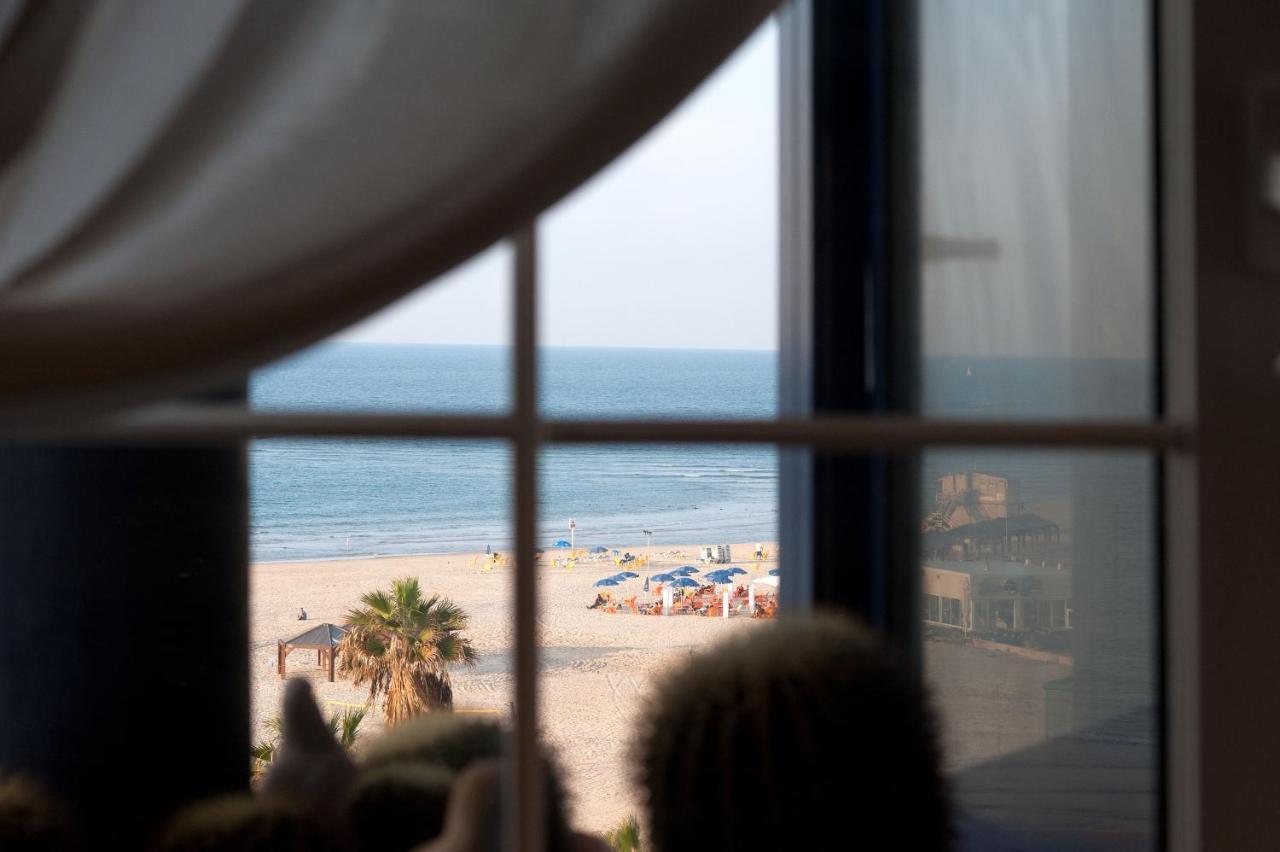 Chic 3Br Apt W Sauna & Parking On The Beach By Sea N' Rent Τελ Αβίβ Εξωτερικό φωτογραφία