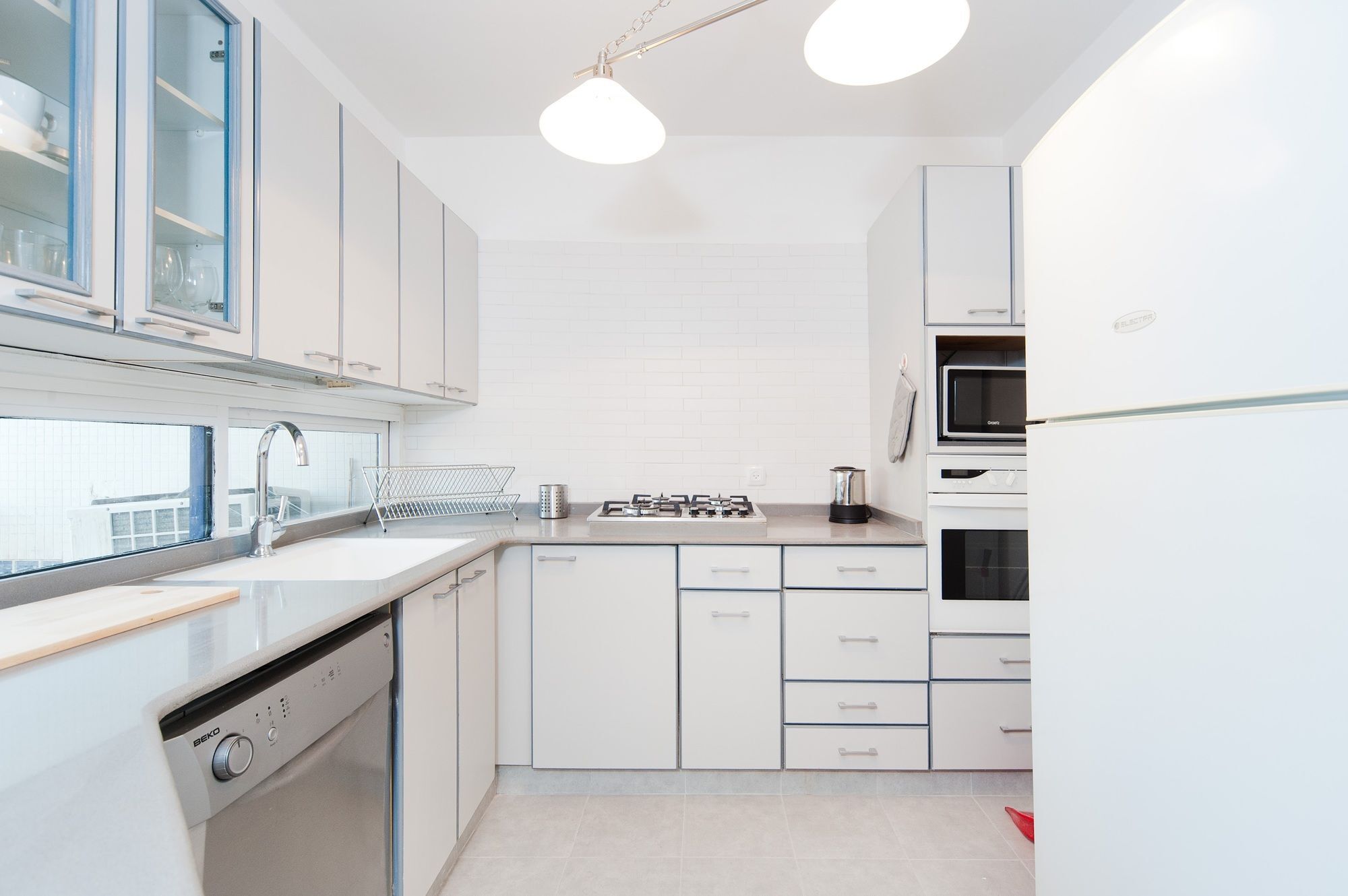 Chic 3Br Apt W Sauna & Parking On The Beach By Sea N' Rent Τελ Αβίβ Εξωτερικό φωτογραφία